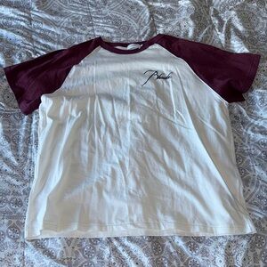 RHUDE Men's White and Burgundy Raglan Shirt